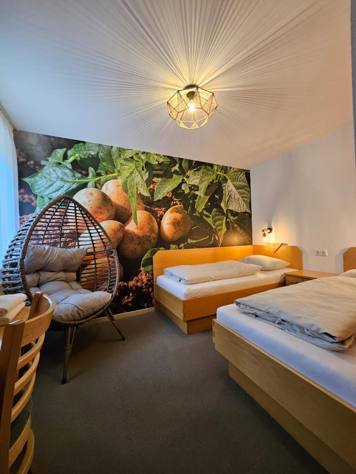 Genussgasthof Willenshofer Sankt Kathrein am Hauenstein Quarto foto
